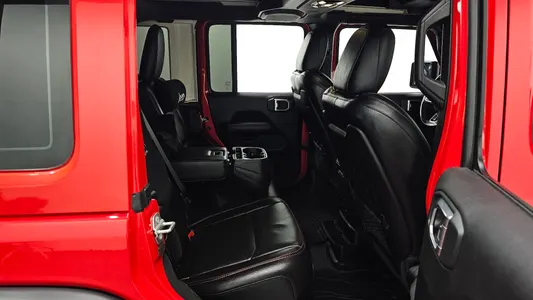 Jeep (JL) 2.0 4 2020 26
