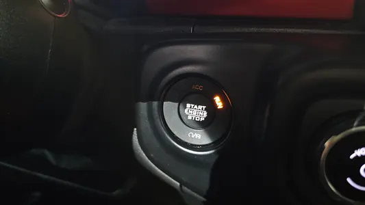 Jeep (JL) 2.0 4 2020 27