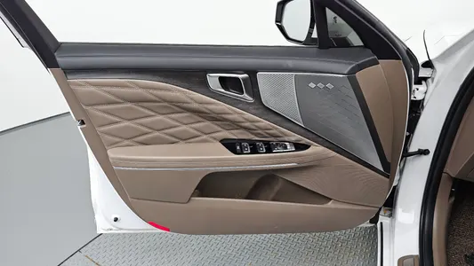 Kia K8 2023 24