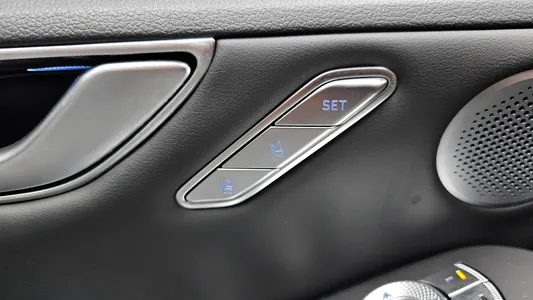 Genesis G80 (RG3) 2.5 AWD 2024 37