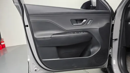 Hyundai (SX2) 2025 23