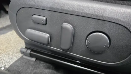Hyundai (SX2) 2025 32