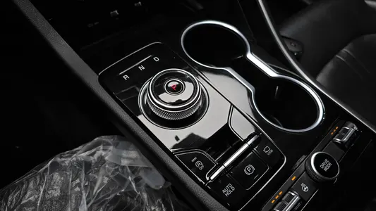 Kia K5 3 2.0 2022 9