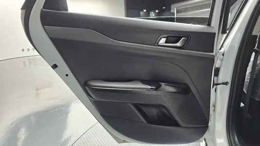 Kia K5 3 2.0 2022 25