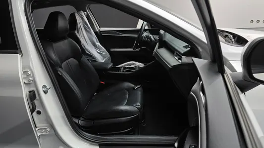 Kia K5 3 2.0 2022 26