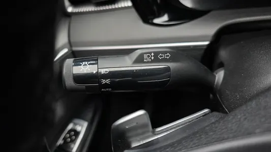 Kia K5 3 2.0 2022 27