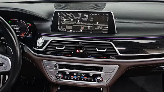BMW 7 Series (G11) 740Li xDrive M 2021 12