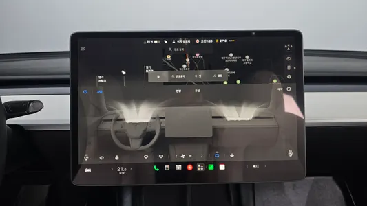 Tesla Y RWD 2023 15