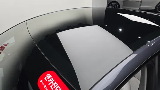 Tesla Y RWD 2023 18