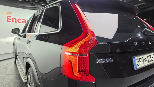 Volvo XC90 2 T8 2018 23