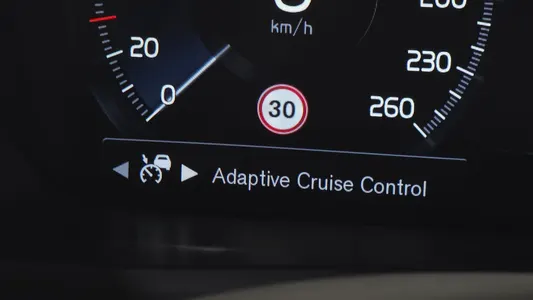 Volvo XC90 2 T8 2018 33