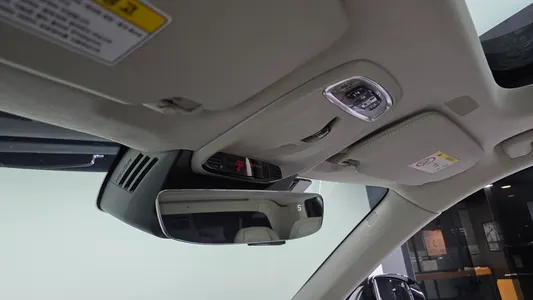 Volvo XC90 2 T8 2018 27