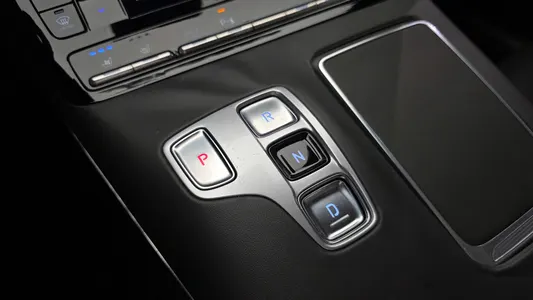 Hyundai IG 2021 9