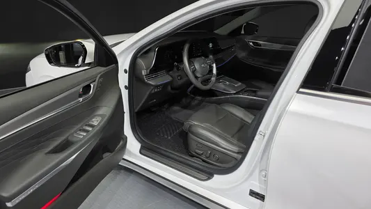 Hyundai IG 2021 10