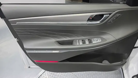 Hyundai IG 2021 24