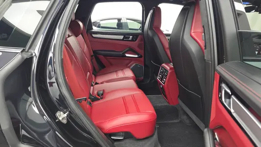 Porsche (PO536) 4.0 2021 12