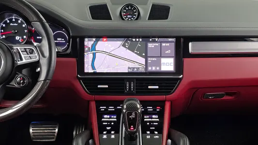 Porsche (PO536) 4.0 2021 14