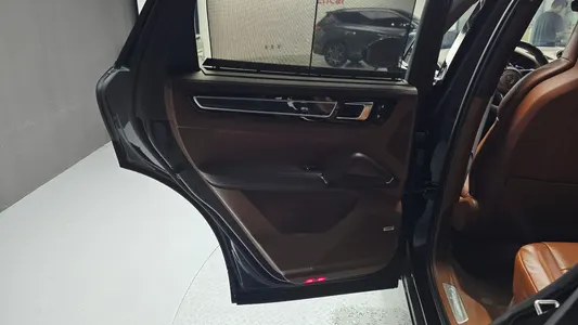 Porsche (PO536) 3.0 2023 25