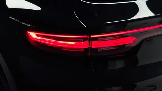 Porsche (PO536) 3.0 2023 23