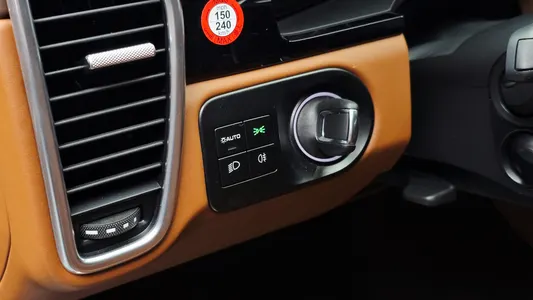 Porsche (PO536) 3.0 2023 29