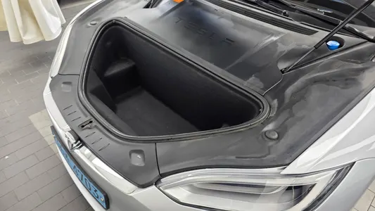 Tesla S 100D 2017 6