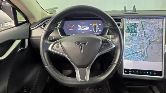 Tesla S 100D 2017 13