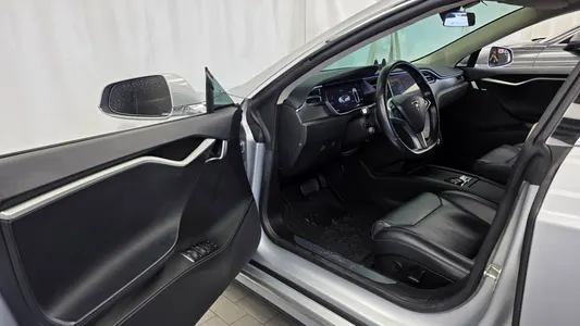Tesla S 100D 2017 10