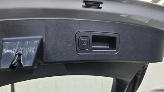 Tesla S 100D 2017 31