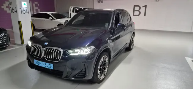 BMW iX3 M 2022