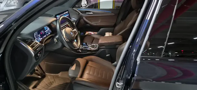 BMW iX3 M 2022 11