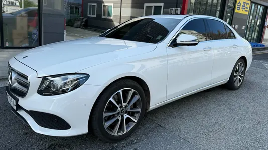 Mercedes-Benz E-Class W213 E300 4MATIC 2018 6