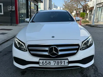 Mercedes-Benz E-Class W213 E300 4MATIC 2018