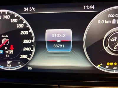 Mercedes-Benz E-Class W213 E300 4MATIC 2018 13