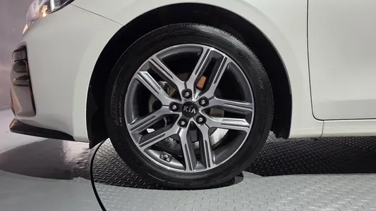Kia K3 2019 5