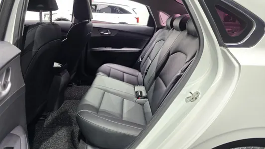 Kia K3 2019 11