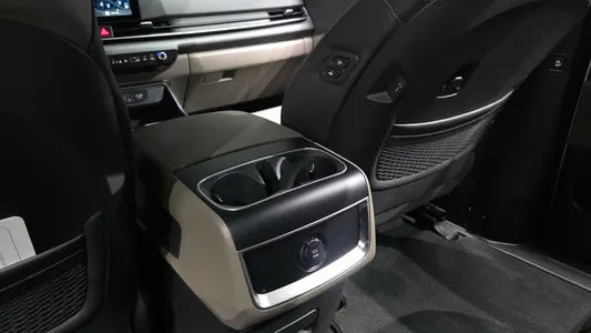 Kia 4 HEV 7 2024 34