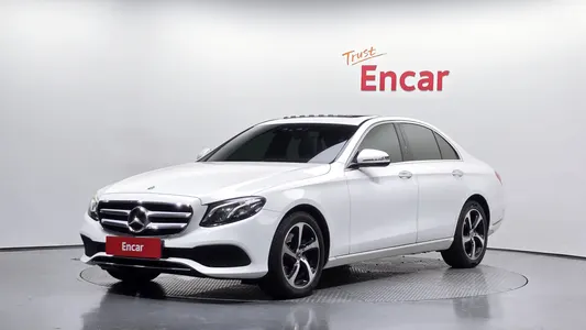 Mercedes-Benz E-Class W213 E220d 2018
