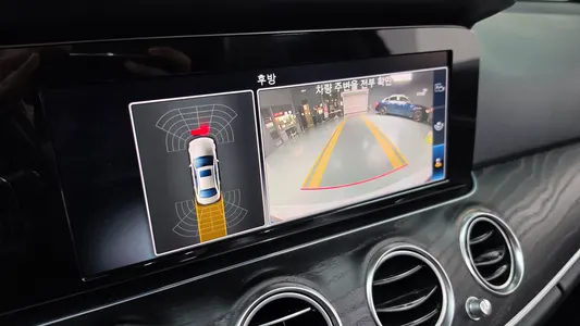 Mercedes-Benz E-Class W213 E220d 2018 15