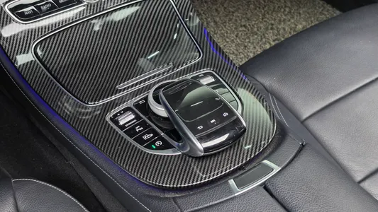 Mercedes-Benz E-Class W213 E220d 2018 31