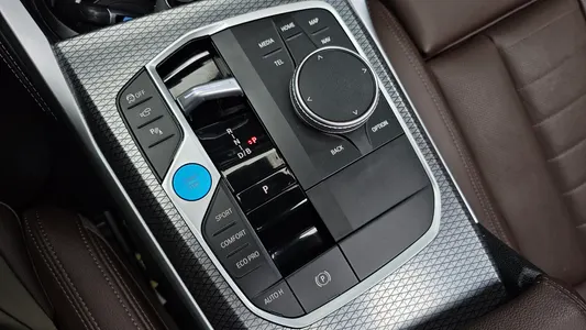 BMW i4 M50 2023 9