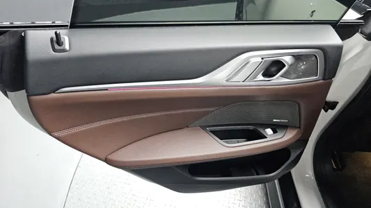 BMW i4 M50 2023 25