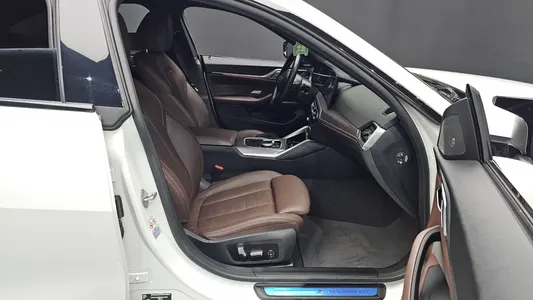 BMW i4 M50 2023 26