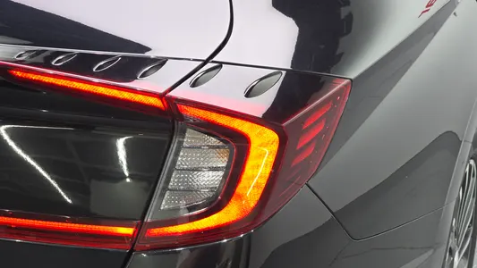 Hyundai (DN8) 2021 23
