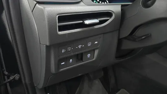 Hyundai (DN8) 2021 33