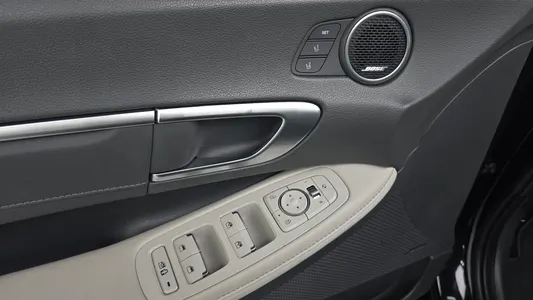 Hyundai (DN8) 2021 29