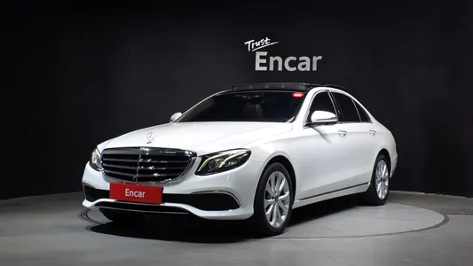 Mercedes-Benz E-Class W213 E300 4MATIC 2018