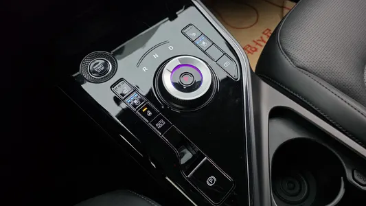 Kia 디 니로 2025 9