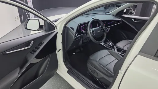Kia 디 니로 2025 10