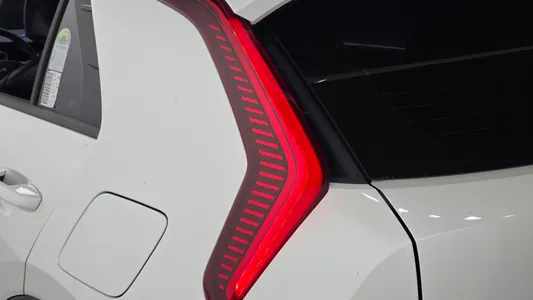 Kia 디 니로 2025 23