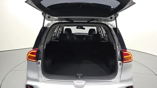 Kia 니로 플러스 2022 20